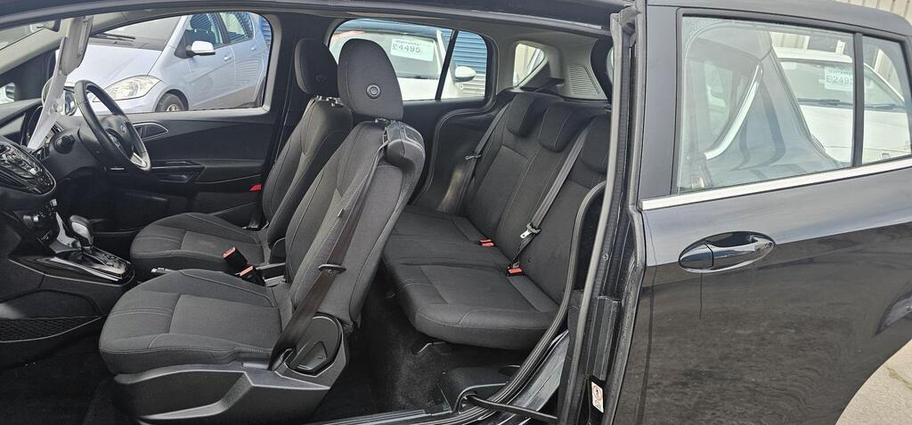 Ford B-Max photo 16