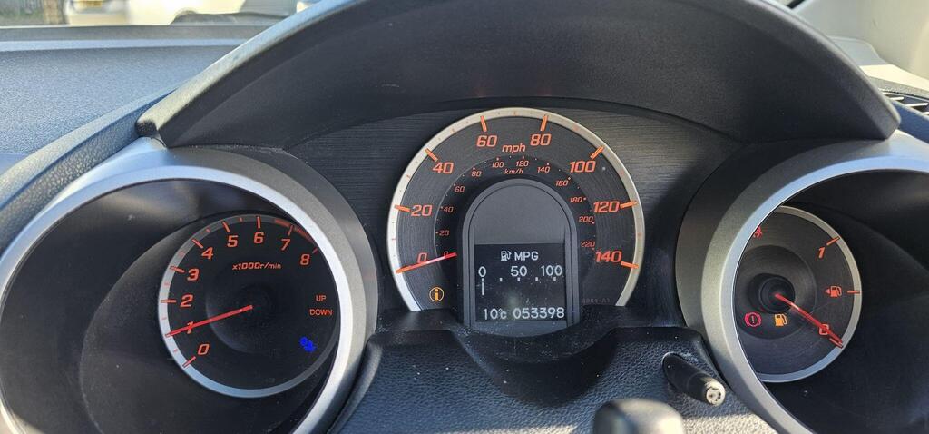 Honda Jazz photo 10